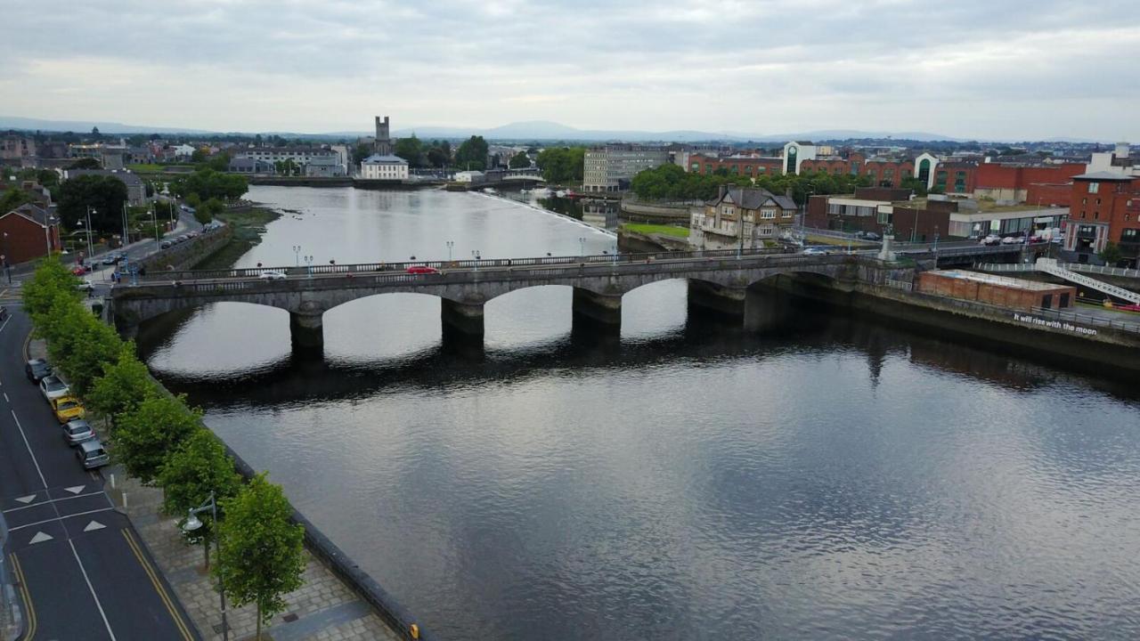 Hotel The Pier Limerick